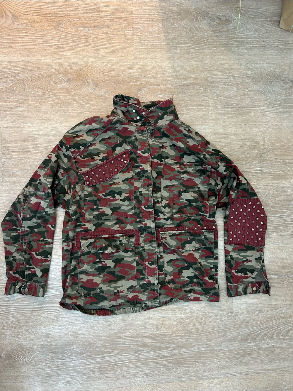 Zara Camo Utility Jacket Camouflage Studded Distressed Cotton Coat Green Red L